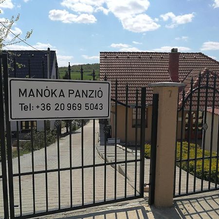 Manoka Guest House Mogyoród Exterior foto